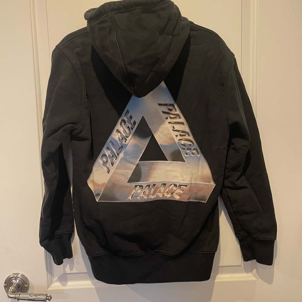 Palace hoodie